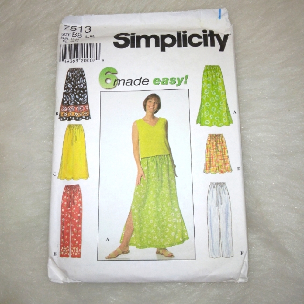 SIMPLICITY 7513 Size L-XL 6 Made Easy! 4 skirts, 2 pants. EASY TO SEW